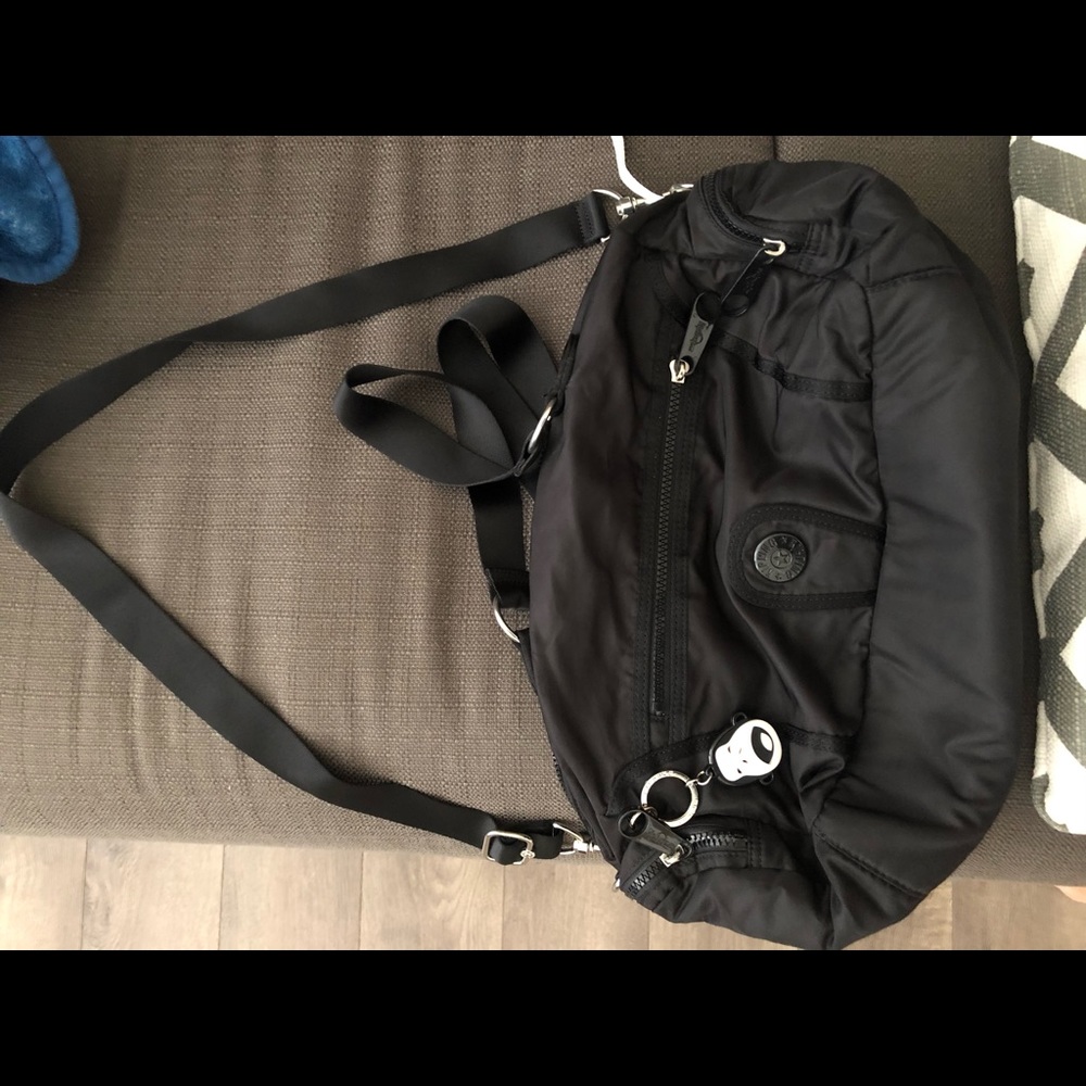Kipling new NWO tags gorilla girls Crossbody.